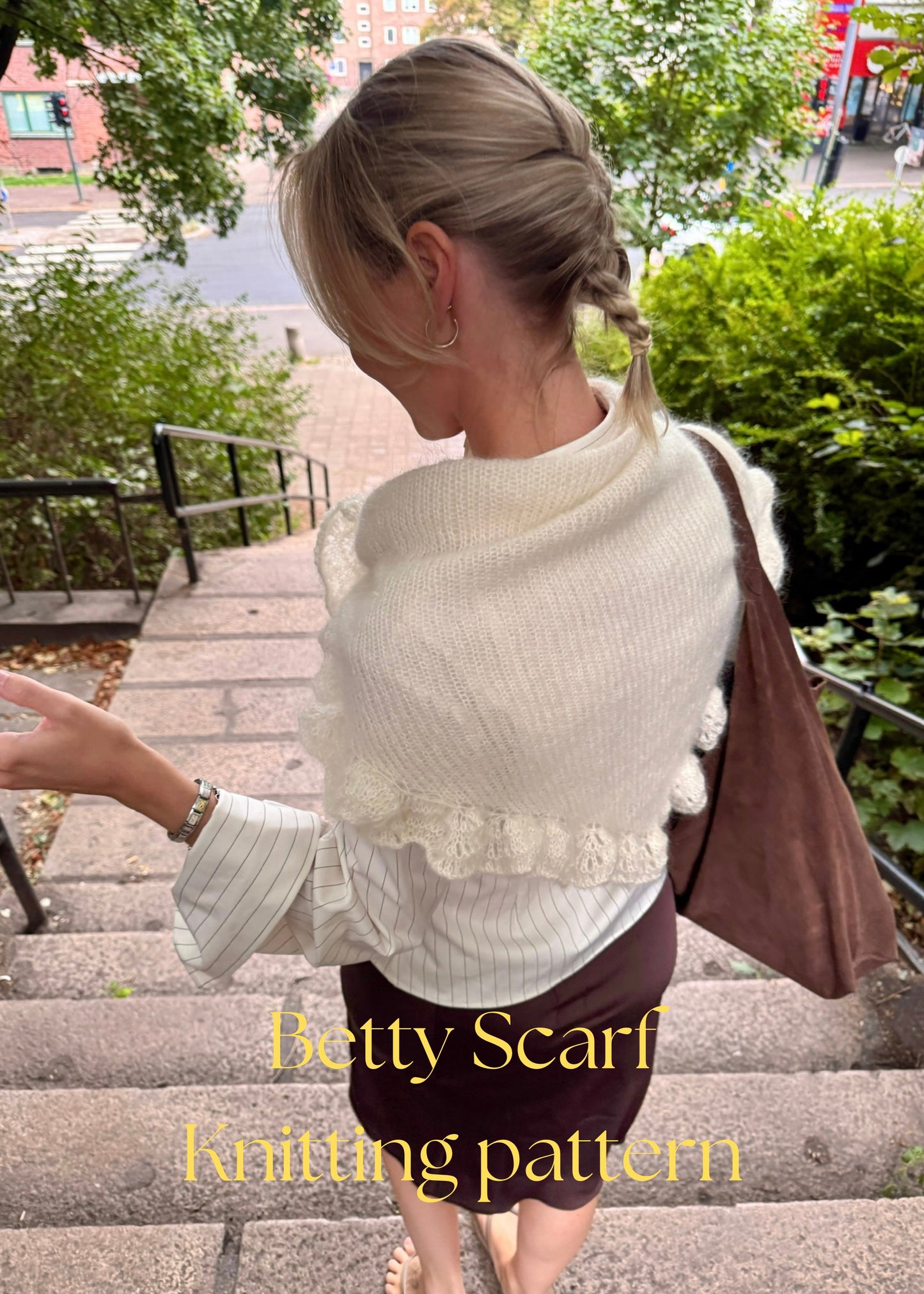Betty Scarf by Milotte