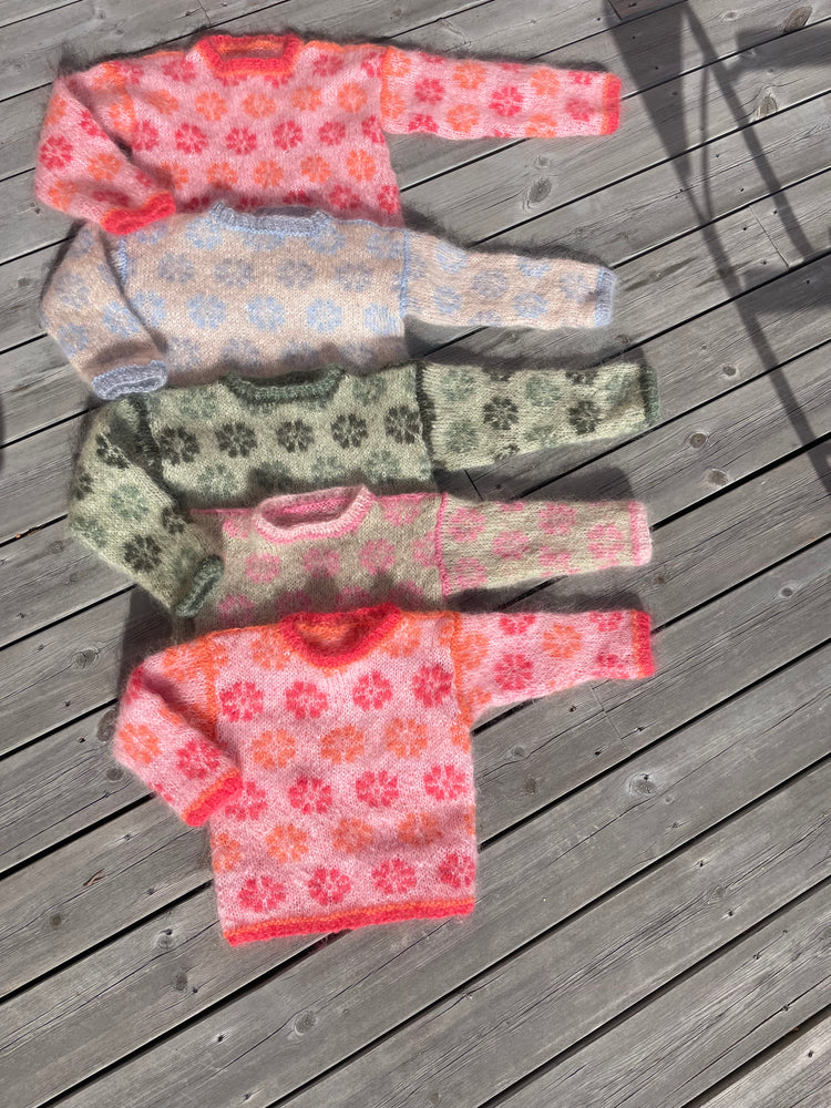 Mini Mari Sweater // knitbyRoen