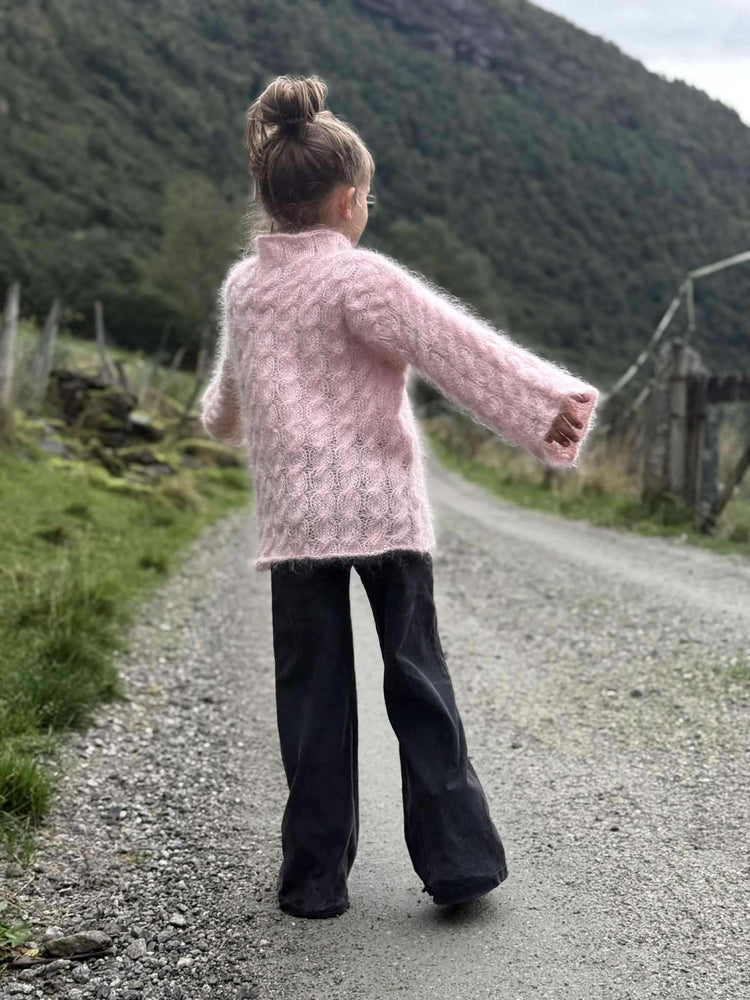 Annabel Sweater jr. // knitbyRoen