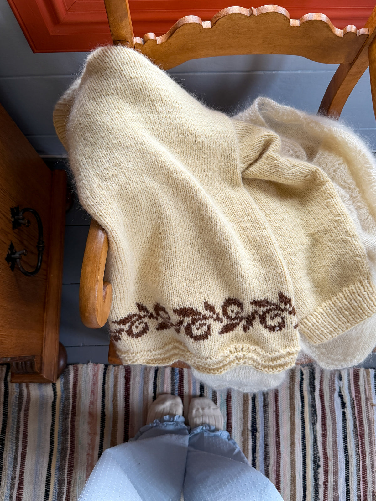 Sweaters & Cardigans