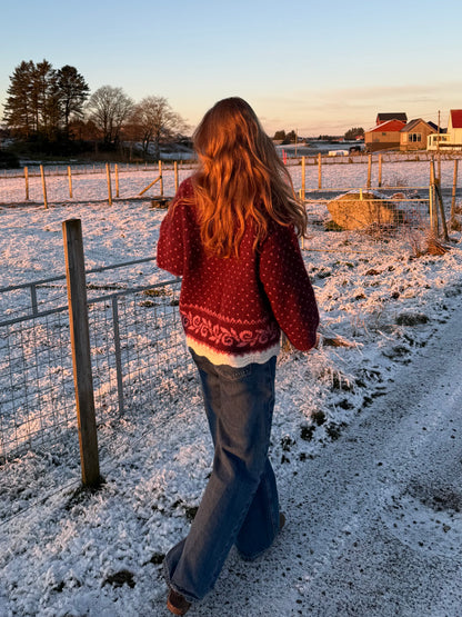 PRE ORDER Frej Sweater 2(3) colors in Kos - Yarn kit by Milotté x TheaM