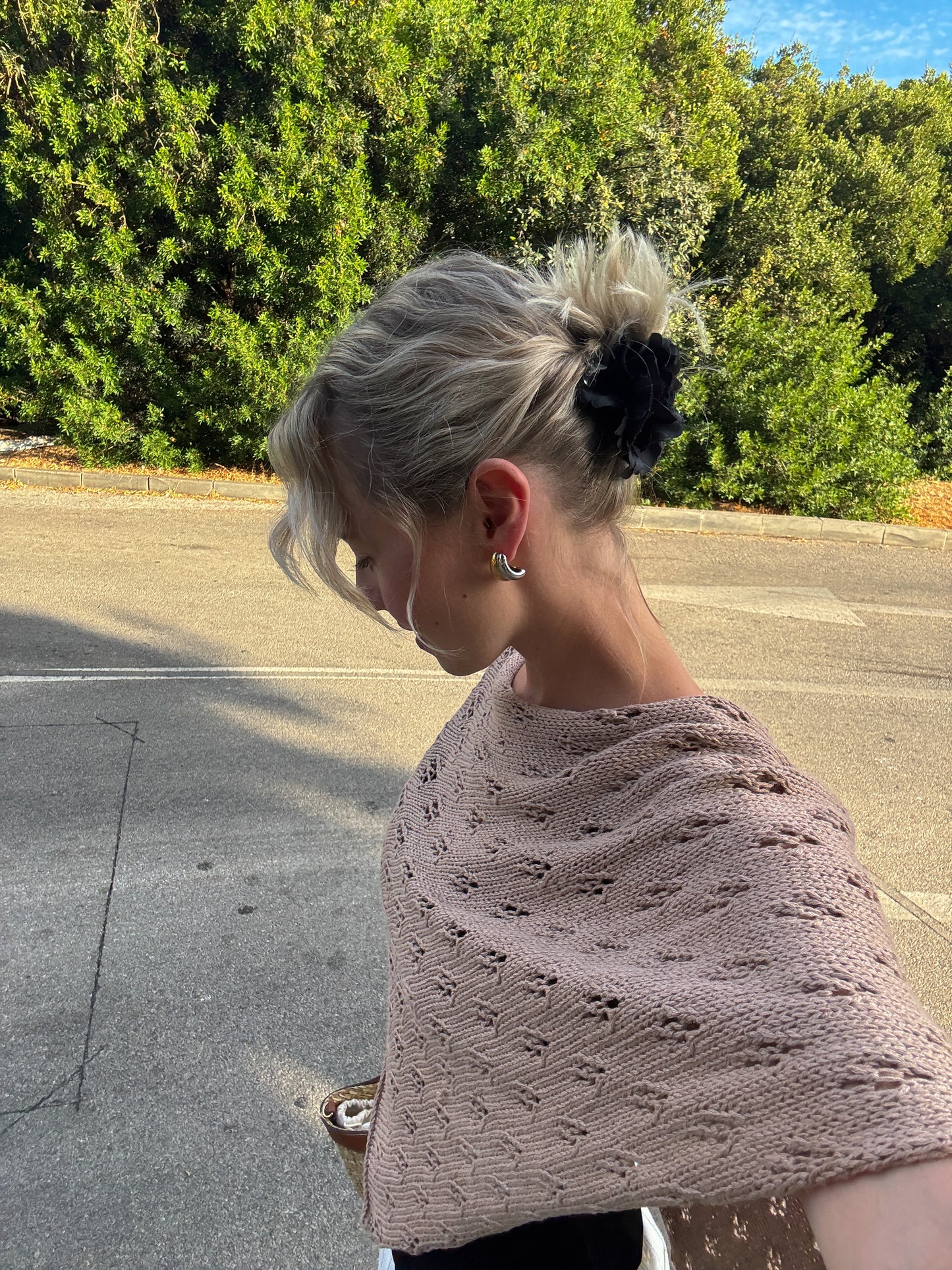 Bloomlet Poncho by Milotté