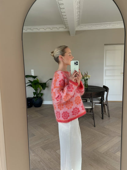 Yarn kit - Mari Sweater by knitbyroen x Milotte - Milotté